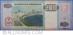 Image #2 of 200 Kwazes 2011 (I.)